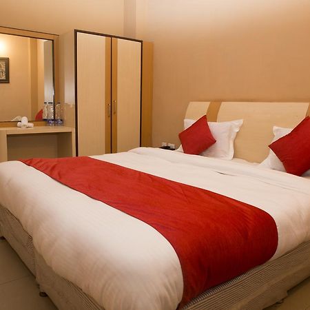 فندق بوريفي  Oyo 3345 Shubham Beach المظهر الخارجي الصورة